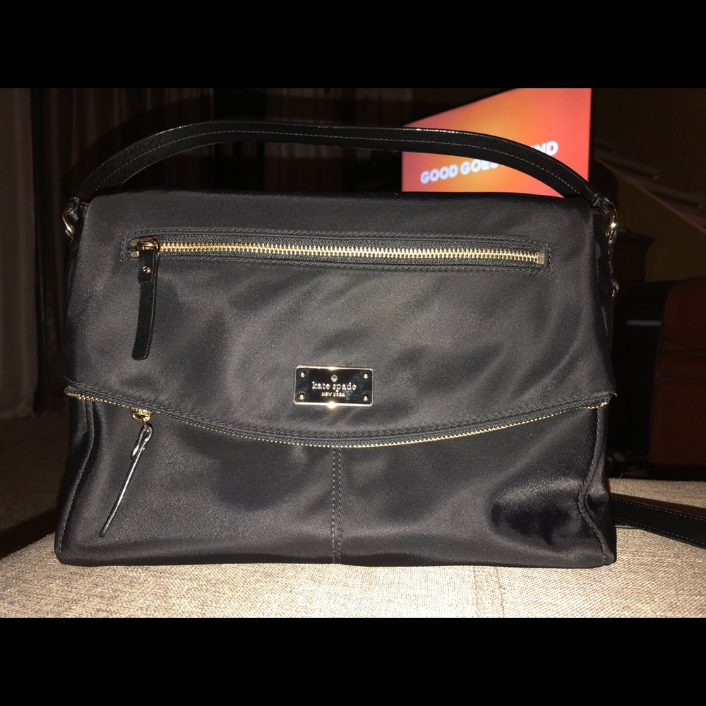 KATE SPADE CROSSBODY! ♠️